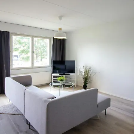 Spacious For 4 * Vantaa